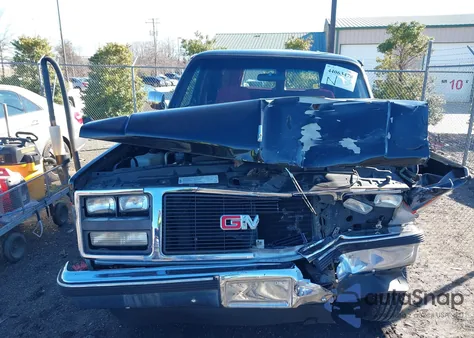 1990 GMC Suburban V15 Conventional z USA, uszkodzony, nr VIN 1GKEV16K1LF530005